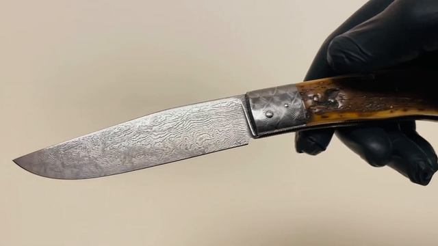 Couteau " Talar " pliant ivoire de mammouth et damas de Anthony Brochier смотреть онлайн