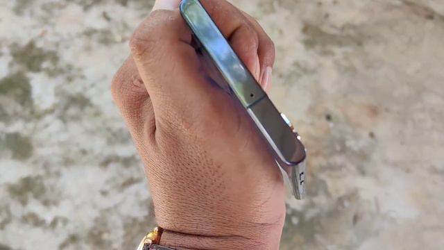 Galaxy S22 Ultra Ram 12/512G 575$ 😲SD 8 Gen 1 Sim 1+ Esim Phone With Charger Case Screen смотреть онлайн