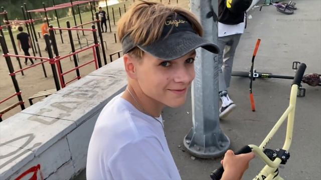 Опа, ЧИРИК!?Гасим на BMX по Краснодару! смотреть онлайн