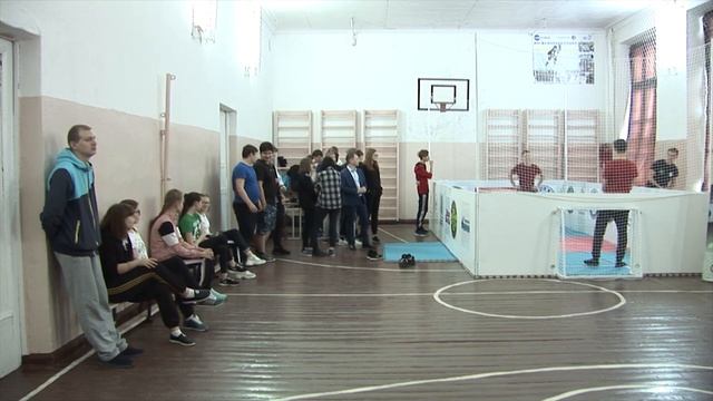 Среди школьников Зауралья проводятся турниры по флэтболу смотреть онлайн