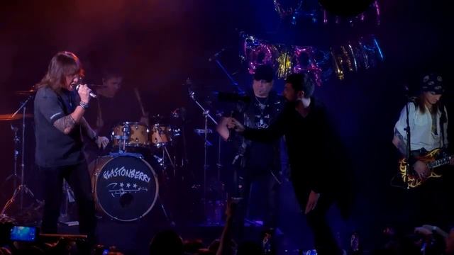 Маврин, Дубинин, Беркут - Война свиней [Live @ Glastonberry, Москва, 4.03.2023] смотреть онлайн