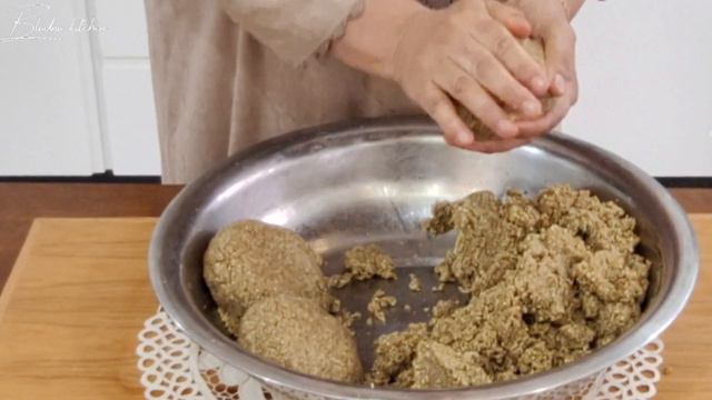 مقروط مغربي بمكونات واعشاب صحية وعلاجية نصحتني به اختي الكبيرة смотреть онлайн