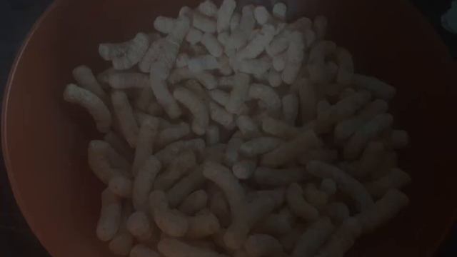 кукурузные палочки они делаются из муки и чуть воды сок из Манго и ещё из сахарной пудры смотреть онлайн
