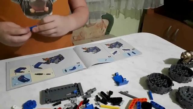 Моя покупка!!! LEGO technic 42071. Собираю бульдозер по инструкции! смотреть онлайн