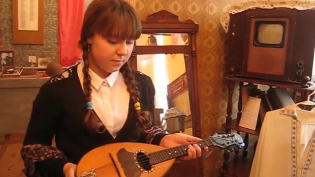 мандолина история вещей в музее смотреть онлайн