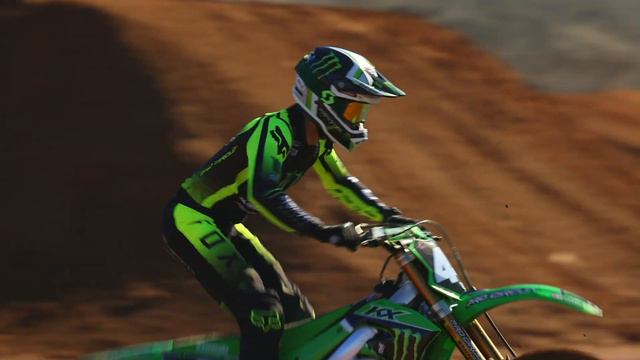First look: 2022 Monster Energy Kawasaki and Monster Energy/Pro Circuit/Kawasaki смотреть онлайн