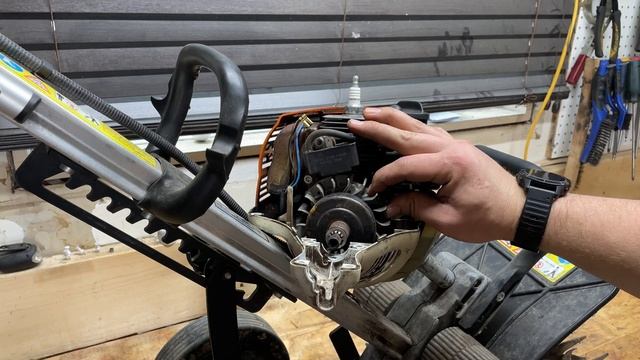Stihl backfires and won’t start... how to fix!!! (Works for Stihl FS, KM, MM, HT, BR equipment) смотреть онлайн