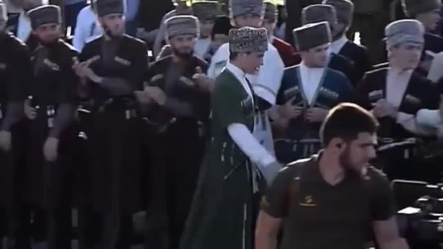 БЕЗУМНО КРАСИВЫЙ ТАНЕЦ ЛЕЗГИНКИ...КАКАЯ ГРАЦИЯ...ДЕВУШКИ КАК ЛЕБЕДИ...INSANELY BEAUTIFUL DANCE смотреть онлайн