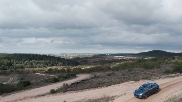 2022 Porsche Cayenne Off Road Experience Center смотреть онлайн