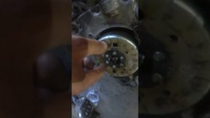 Снятие генератора со скутера 139 двигателя