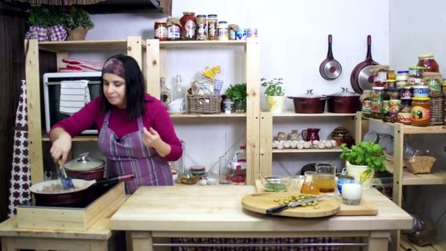 Выпуск 9: Мясная подлива «А-ля Строганофф», Сушки-ватрушки - На мой вкус с Ириной Журавлёвой смотреть онлайн