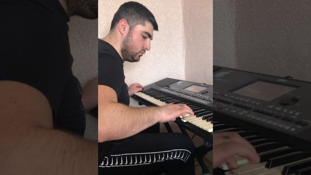 Avo Korg Pa600 ober oberheim ob-8 Aram Asatryan Levon Abrahamyan смотреть онлайн