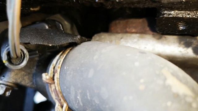 Wymiana czujnika temperatury silnika Opel Vectra C 1.8 16v z18xe смотреть онлайн