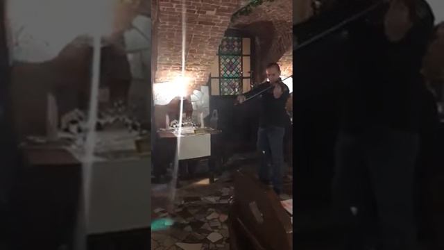 Живая скрипка. Киров. Шинок. Луна.