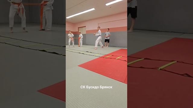 Тренировка со жгутом смотреть онлайн