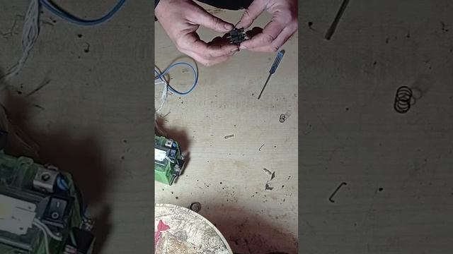 Замена лампочек в кнопках ЗАЗ Славута. смотреть онлайн