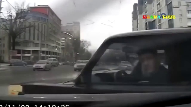 Девушки за рулем. Большая подборка. смотреть онлайн