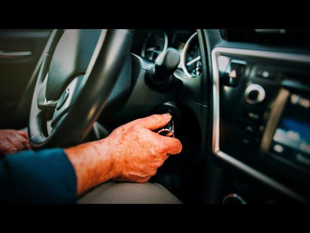 НИКОГДА НЕ ГЛУШИ МАШИНУ НА СПУСКЕ смотреть онлайн