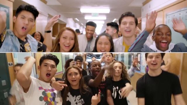 Club Mickey Mouse "Ready Set Go" Rehearsal to Stage | Oh My Disney смотреть онлайн