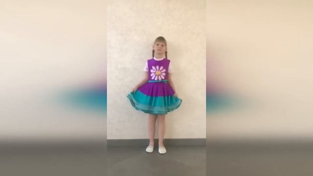 Песня "Ой, вставала я ранешенько" Коремина Саша, 7 лет смотреть онлайн