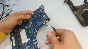 Ремонт ноутбука lenovo g50-70.Не включается, нет подсветки, Расследование.