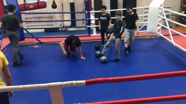 БОКСЕРСКАЯ ИГРА «СНАЙПЕР» смотреть онлайн