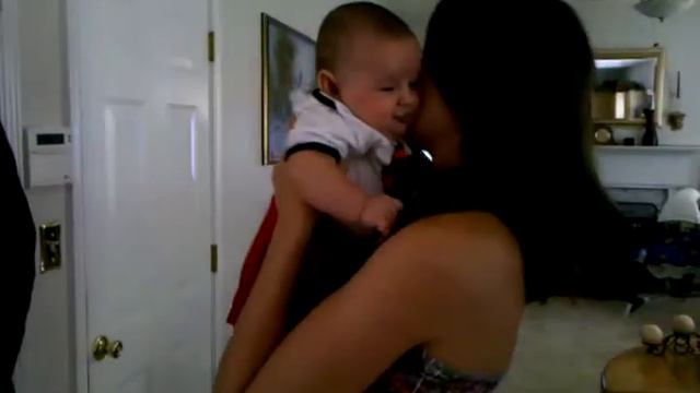 Holden and Aunt Gina смотреть онлайн