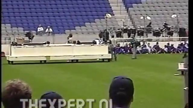 Uniek VOOR opening Amsterdam Arena Ajax Stadion johan cruijff: Guus Meeuwis, Gordon, Marco Borsato смотреть онлайн
