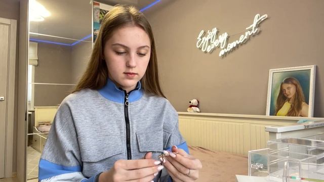 РАСХЛАМЛЕНИЕ КОСМЕТИКИ | Навожу порядок в органайзере с косметикой смотреть онлайн