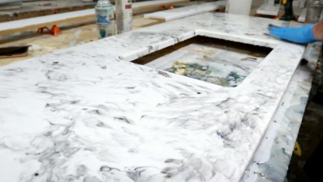 White Carrara marble countertops out of MDF wood paint and epoxy смотреть онлайн