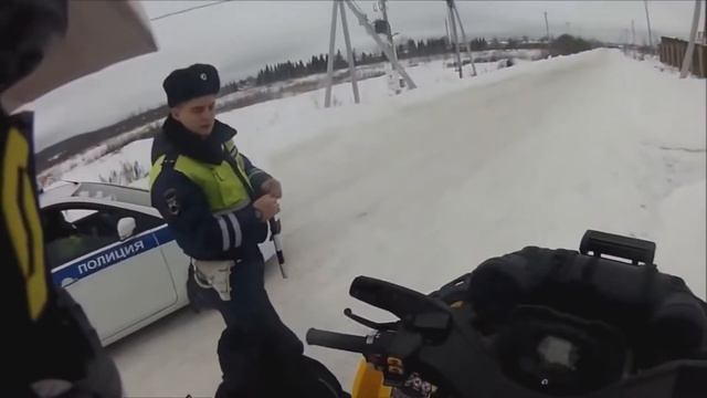 Устроили погоню за снегоходом смотреть онлайн