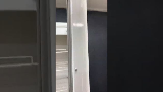 Шкаф морозильный Ариада R1400 L смотреть онлайн