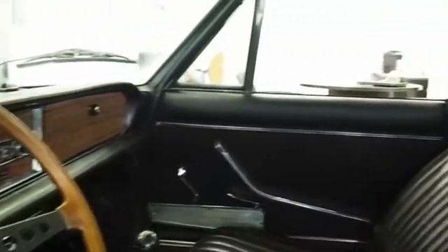 1976 FIAT 124 Spider 1800 ST5180N смотреть онлайн