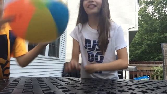 Best beach ball game ever смотреть онлайн