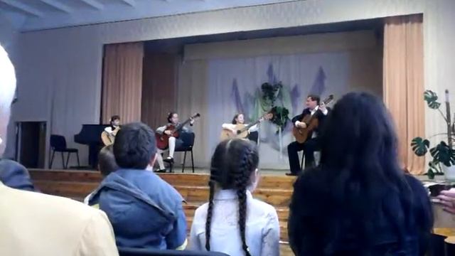 Мой первый концерт по гитаре! ) смотреть онлайн