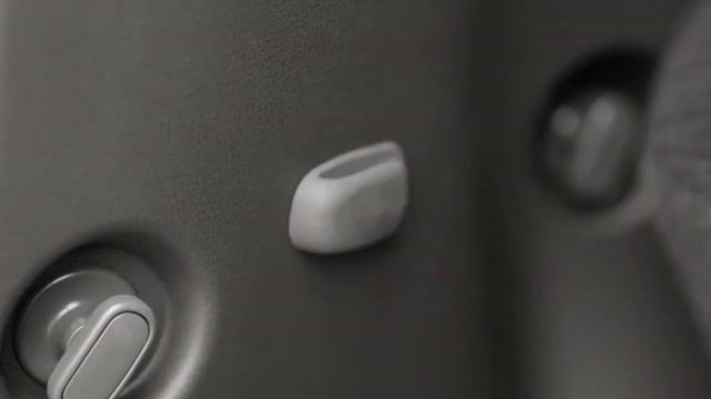 2014 Nissan Cube - Seat Adjustments смотреть онлайн