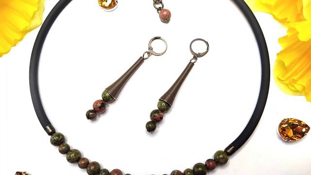 Дизайнерские украшения ручной работы с натуральными камнями  Колье  чокер и серьги