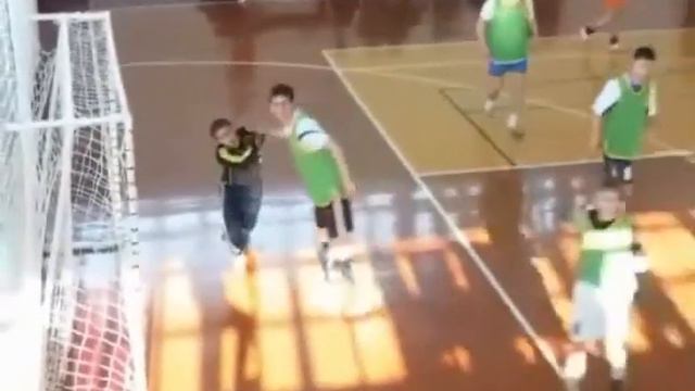 Летящий ветер смотреть онлайн