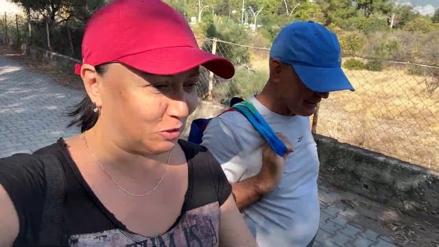 Погода и море в Кемере в октябре. Пляж отелей Ares Dream & Ares City Kemer + съёмка дроном смотреть онлайн