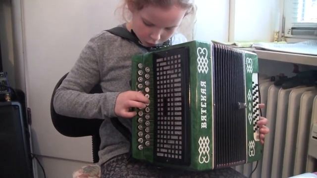Как играть Цыганочку по нотам смотреть онлайн