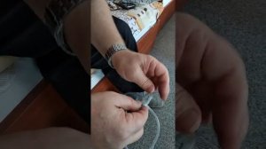 Как вязать брелки из капельниц) Сам принцип) Чтоб было чем заняться в больничке))