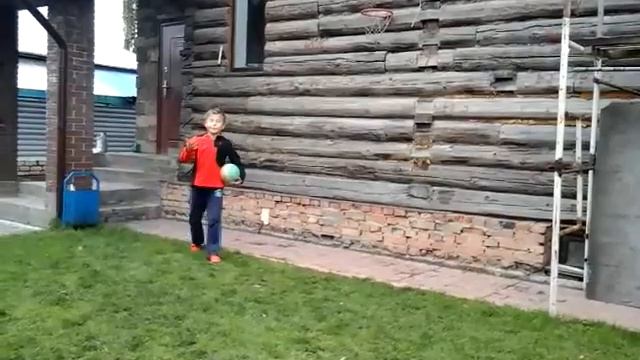 Ибод попал в кольцо с ноги смотреть онлайн