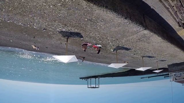 ??МОЖНО ИЛИ НЕТ КУПАТЬСЯ ВОЗЛЕ ЖД ВОКЗАЛА в Адлере? Отдых на море в Сочи.Обзор пляжей Адлера.Сочи. смотреть онлайн