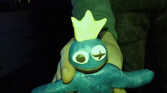 НЕ ЛЕПИ РАДУЖНЫЕ ДРУЗЬЯ ИЗ ПЛАСТИЛИНА В 3:00 ЧАСА НОЧИ! Rainbow Friends *ОН ОЖИЛ ! а4 смотреть онлайн