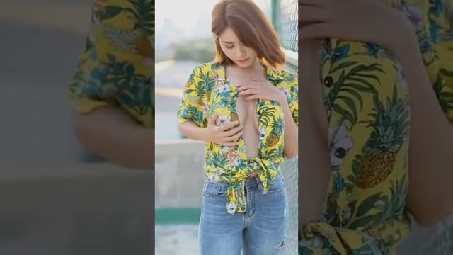 Taewwaw #CupE ... Model : Taewwaw Kanyakan