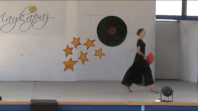 Испанский танец - Васильева Маша и Сударикова Аня смотреть онлайн