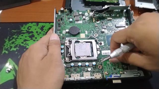 Disassembly Lenovo Thinkcentre M720q