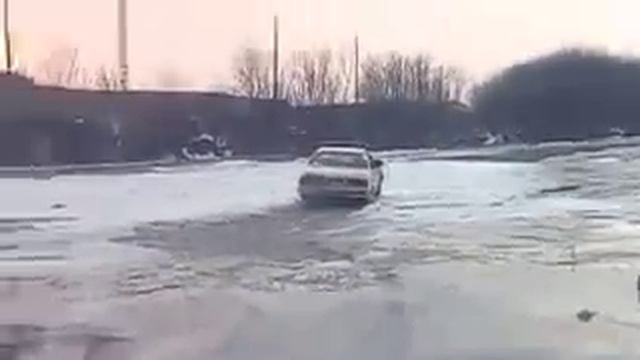 Tayota Cresta 1985. смотреть онлайн