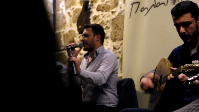 Μιλτιάδης Βαρουχάκης - Ψεύτικους όρκους - Συρτά με ασκομαντούρα LIVE смотреть онлайн