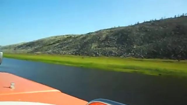 река Анабар по берегу бежит олень, 2011 год смотреть онлайн